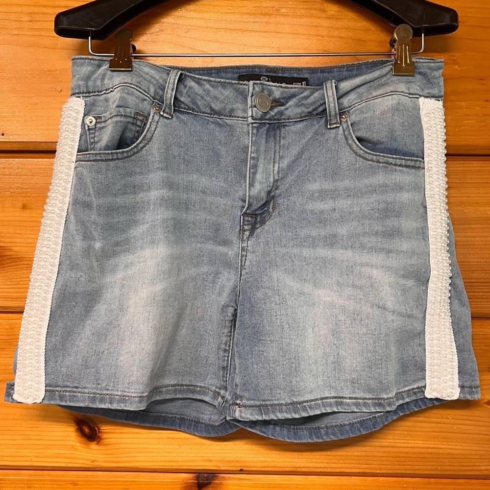 One 5 One Stretchy Denim Women’s Shorts with White Embellished Pearl Accents 10
